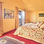 Comfortable And Spacious With Garden In Mondsee Tiefgarben Daire Tiefgraben