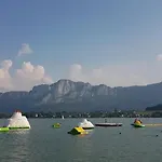 Comfortable And Spacious With Garden In Mondsee Tiefgarben