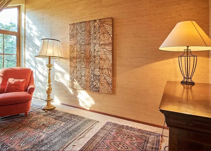 Comfortable And Spacious With Garden In Mondsee Tiefgarben Apartment *