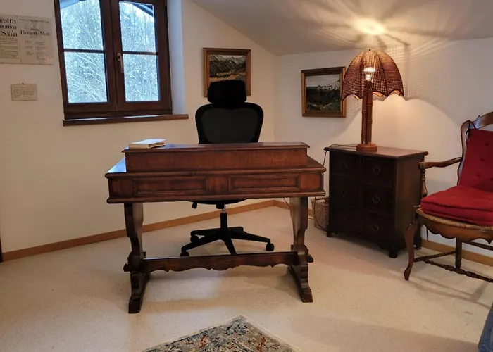 Comfortable And Spacious With Garden In Mondsee Tiefgarben *